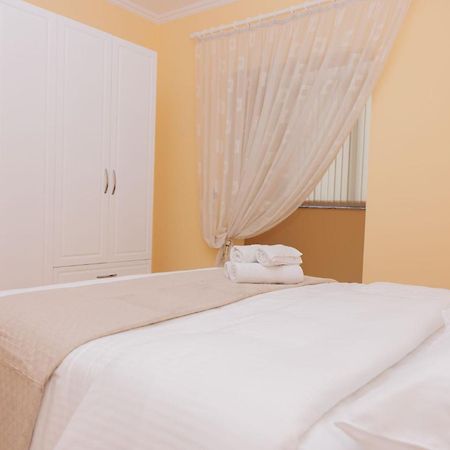 Heart Of Tirana Villa Εξωτερικό φωτογραφία