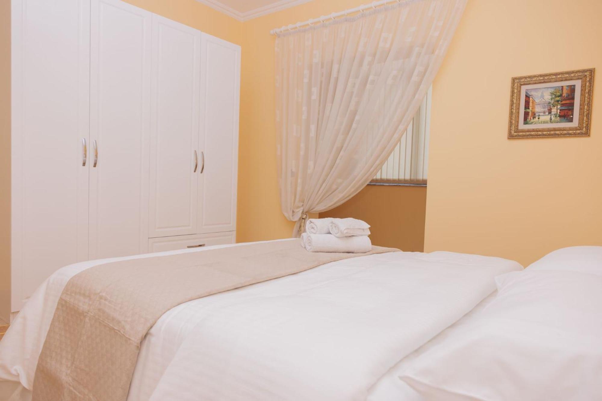 Heart Of Tirana Villa Εξωτερικό φωτογραφία